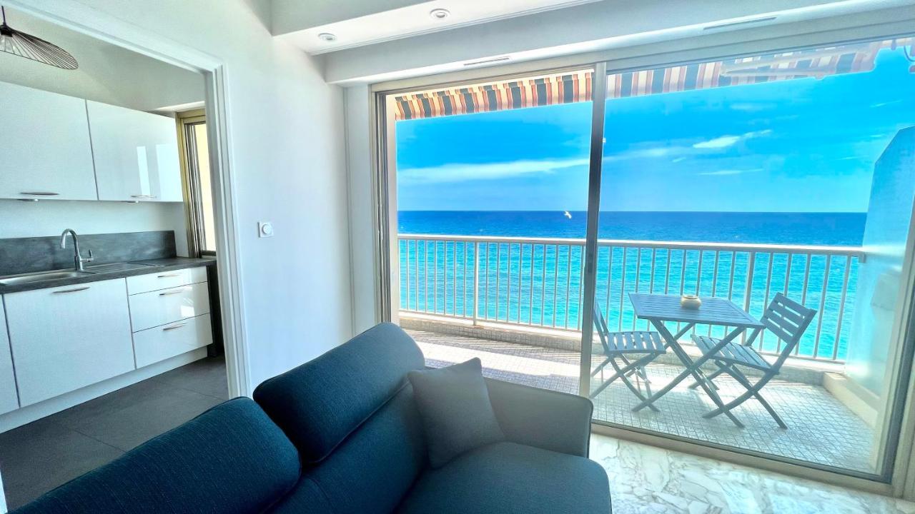 Apartment Seaviews By Jenni Menton, La Suite, Superbe Front De Mer, Emplacement Avec Terrasse Et Parking!